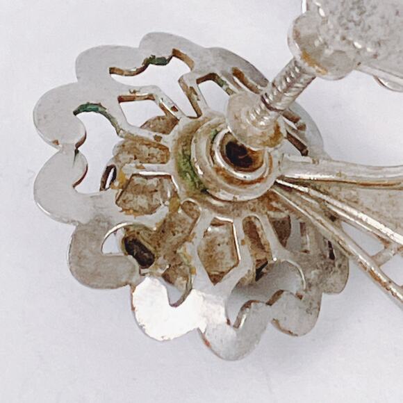 Vintage Mid Century Silver Tone Black Glass Floral Southwest Screw Back Earrings - Picture 9 of 11